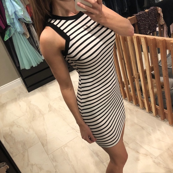 Bloomingdales bodycon striped dress - Picture 6 of 8